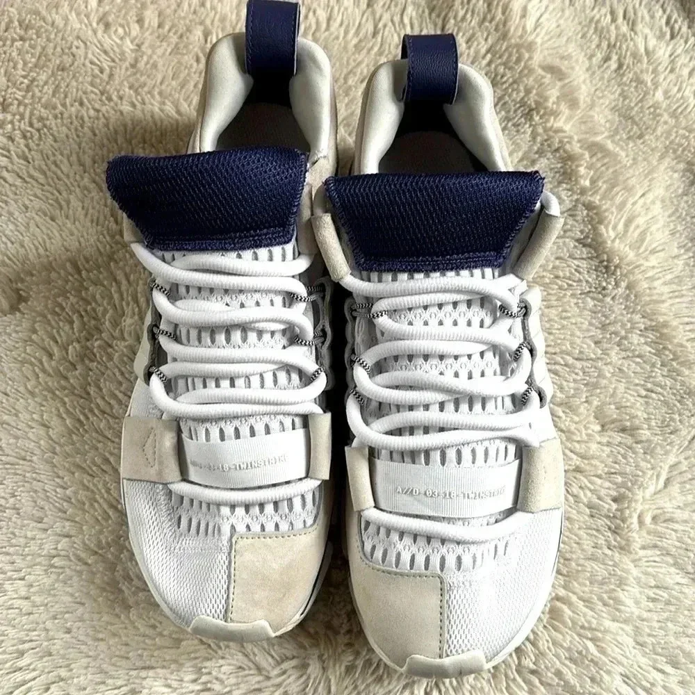 Rare Adidas Twinstrike ADV Core White Men’s Size 7.5